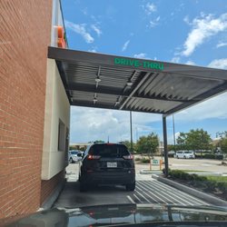 Salad and Go - Drive thru