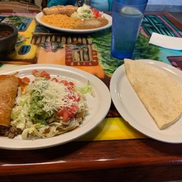 Yummy Lunch Specials. Yummy Lunch Specials.