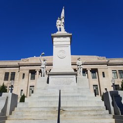 Soldiers Monument - Soldiers Monument - Washington, IN 1913