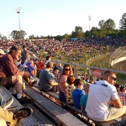 Skagit Speedway - Lots of peeps on a Saturday night.