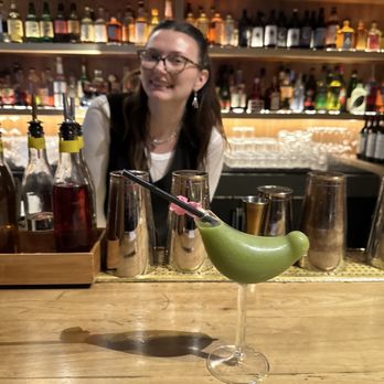 Mrs Fish - Cocktail Bars Near Me - Los Angeles, California
