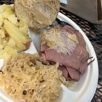 Yalaha Bakery - Rueben Sandwich - Bakeries Near Me - Yalaha, Florida