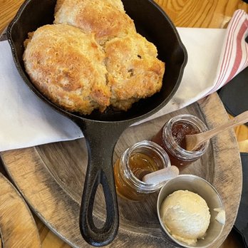Batch Local Kitchen - Buttermilk Drop Biscuits - Cocktail Bars Near Me - West Palm Beach, Florida Batch Local Kitchen - Buttermilk Drop Biscuits - Cocktail Bars Near Me - West Palm Beach, Florida