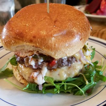 Duke's Grocery - Pubs Near Me - Washington, DC, District of Columbia