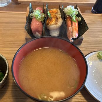 Oh Banzai - 3 pieces is pretty underwhelming - Japanese Near Me - Gardena, California Oh Banzai - 3 pieces is pretty underwhelming - Japanese Near Me - Gardena, California