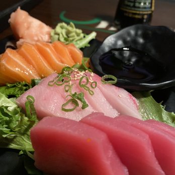 Umaii - Sashimi plate - Sushi Bars Near Me - Wilmington, North Carolina Umaii - Sashimi plate - Sushi Bars Near Me - Wilmington, North Carolina