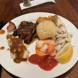 Fried shrimp, cold shrimp, pasta salad, dinner roll, beef w/mushroom gravy, and mashed potatoes and gravy. Fried shrimp, cold shrimp, pasta salad, dinner roll, beef w/mushroom gravy, and mashed potatoes and gravy.