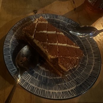 Pizza Lovers Bistro - Homemade Tiramisu - Pizza Near Me - Plantation, Florida Pizza Lovers Bistro - Homemade Tiramisu - Pizza Near Me - Plantation, Florida
