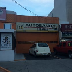 Autobaño Los Arcos - Fachada del Autolavado