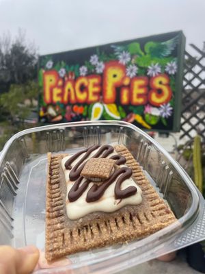 Peace Pies Raw Food Cafe - Ocean Beach by null