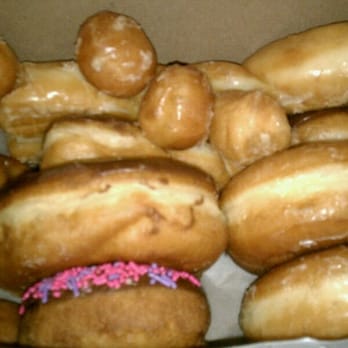 King's Donuts - Jelly, Sprinkled, Twist, Chocolate, and she even gave me extra donut holes for my daughter :) - Donuts Near Me - Concord, California King's Donuts - Jelly, Sprinkled, Twist, Chocolate, and she even gave me extra donut holes for my daughter :) - Donuts Near Me - Concord, California