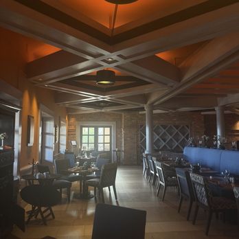 The Bistro - Inside seating - American Near Me - Cabo San Lucas, BCS The Bistro - Inside seating - American Near Me - Cabo San Lucas, BCS