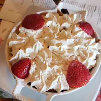 Marnas Eatery and Lounge - Tres leche cake - Breakfast & Brunch Near Me - Minneapolis, Minnesota Marnas Eatery and Lounge - Tres leche cake - Breakfast & Brunch Near Me - Minneapolis, Minnesota