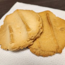 The Drip Bakery by Chef Ced - Original Lunchroom Butter and Peanut Butter Cookies