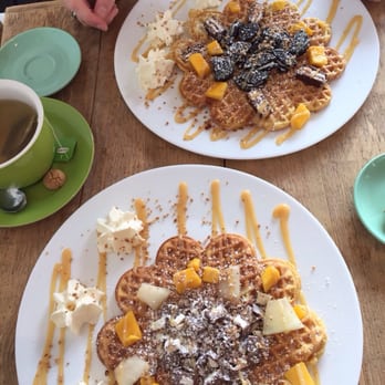 Waffelschmiede - Each waffle cones with three toppings plus cream and sauce as well as sprinkles - Cafes Near Me - Münster, NW Waffelschmiede - Each waffle cones with three toppings plus cream and sauce as well as sprinkles - Cafes Near Me - Münster, NW