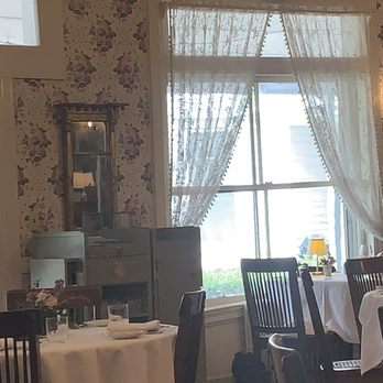 The Red Lion Inn - Lovely old New England decor - Hotels Near Me - Stockbridge, Massachusetts