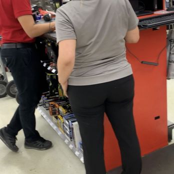 AutoZone Auto Parts - She hasn't said a word to me, but calls over another employee - Auto Parts & Supplies Near Me - Duluth, Georgia