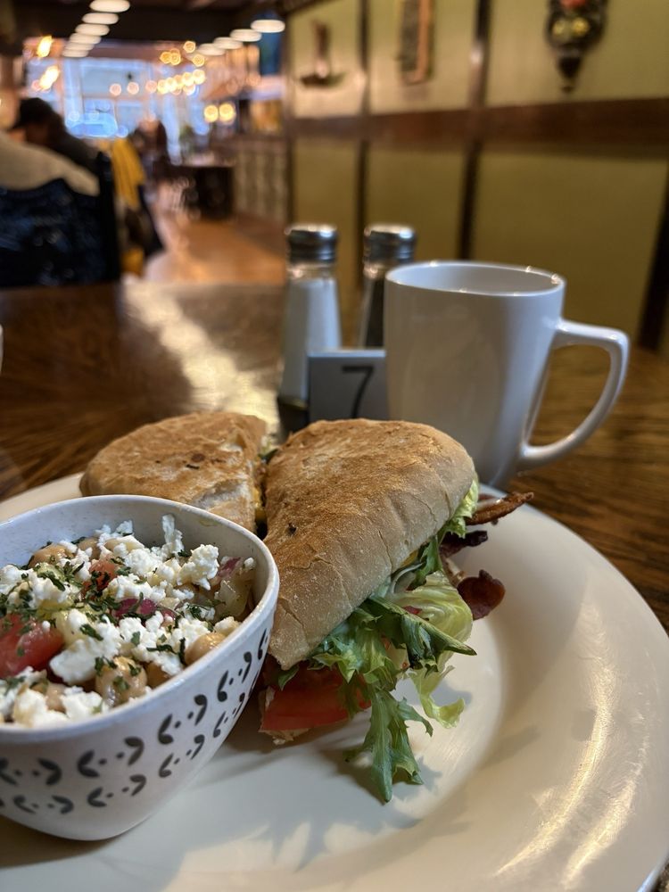 Food from Central Market Breakfast Bakery