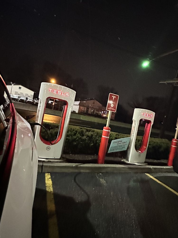 TESLA SUPERCHARGER Updated April 2024 936 US9, Woodbridge Township