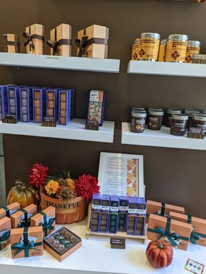 Artisan Confections by null
