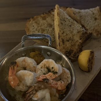 North Italia - Wild Shrimp Scampi - Italian Near Me - Tempe, Arizona