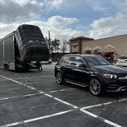 Total Care Trans - GLE580 being unloaded in Houston