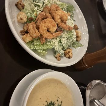 Hank's Seafood Restaurant - She-crab soup was ok and the Caesar salad with fried shrimp was good - Seafood Near Me - Charleston, South Carolina Hank's Seafood Restaurant - She-crab soup was ok and the Caesar salad with fried shrimp was good - Seafood Near Me - Charleston, South Carolina