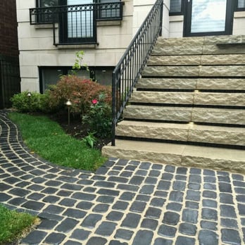 Ware Landscaping & Snow Removal - Front staircase, walkway - Landscaping Near Me - Naperville, Illinois Ware Landscaping & Snow Removal - Front staircase, walkway - Landscaping Near Me - Naperville, Illinois