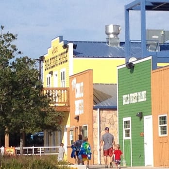 Splash Kingdom Water Park - Water Parks Near Me - Weatherford, Texas Splash Kingdom Water Park - Water Parks Near Me - Weatherford, Texas
