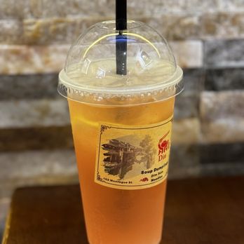Din Soup Dumplings - Grapefruit Lemonade - Dim Sum Near Me - Brooklyn, New York Din Soup Dumplings - Grapefruit Lemonade - Dim Sum Near Me - Brooklyn, New York