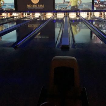 10pin Bowling Lounge - Bowling Near Me - Chicago, Illinois 10pin Bowling Lounge - Bowling Near Me - Chicago, Illinois