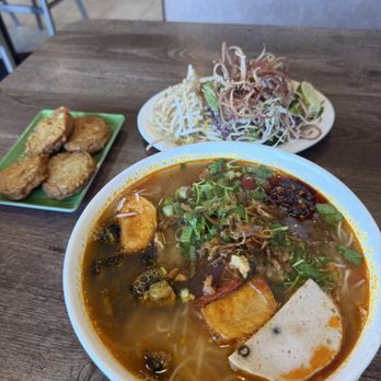 Bụi Quán - Bun Bo hue - Vietnamese Near Me - Houston, Texas Bụi Quán - Bun Bo hue - Vietnamese Near Me - Houston, Texas