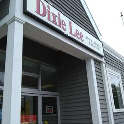 Dixie Lee Family Restaurant - Front of the restaurant