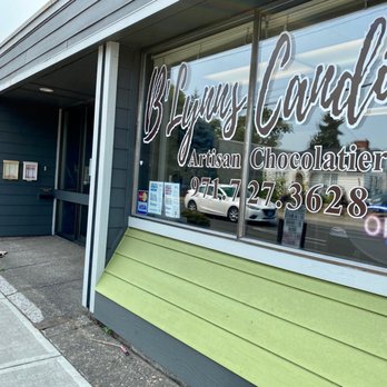 B'Lynns Candies - Exterior - Candy Stores Near Me - Forest Grove, Oregon