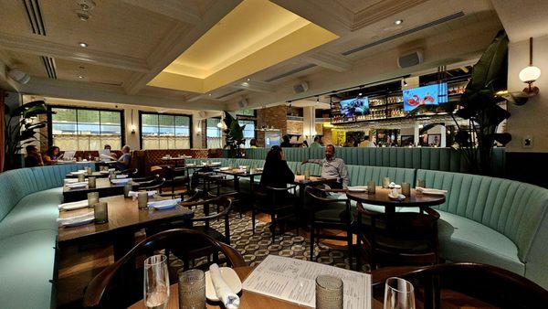 Granger's Restaurant & Bar by null