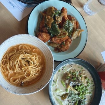 Gai Noi - Crispy tofu, panang spaghetti, green curry noodles, basil wings - Desserts Near Me - Minneapolis, Minnesota Gai Noi - Crispy tofu, panang spaghetti, green curry noodles, basil wings - Desserts Near Me - Minneapolis, Minnesota
