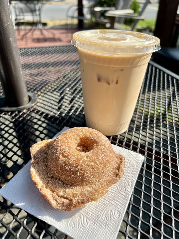 Social spots from Atlas Coffee