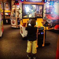 Chuck E. Cheese