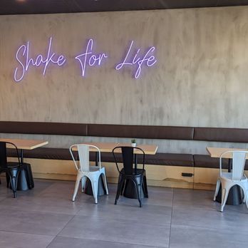 Ding Tea -  Northridge - Bubble Tea Near Me - Northridge, California