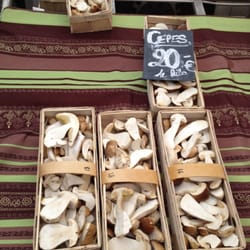 Marché Tous Produits Flagey - Cepes de saison