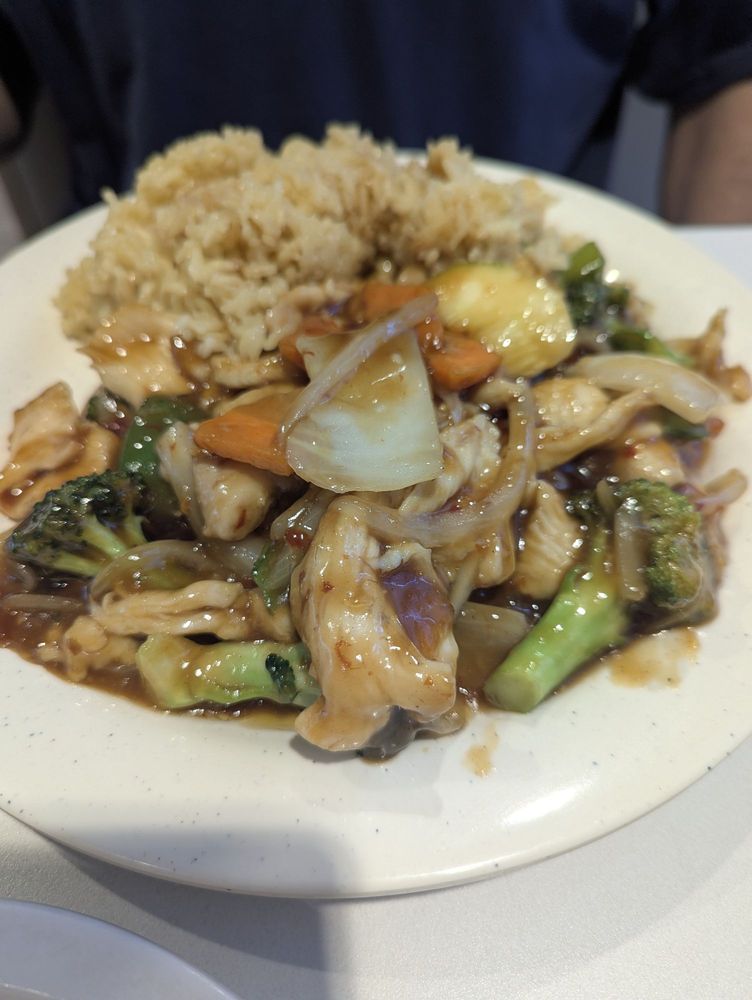 Food from Asian House Restaurant