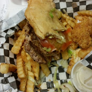 Coaches Box - They left of the extra cheese, and the mayo on the side. I tried my hardest to eat this dry burger. I'm so hungery. - Burgers Near Me - Duncanville, Texas Coaches Box - They left of the extra cheese, and the mayo on the side. I tried my hardest to eat this dry burger. I'm so hungery. - Burgers Near Me - Duncanville, Texas