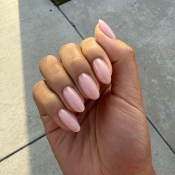 Luxury Nails & Spa - Nail Salons Near Me - Huntington Beach, California