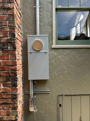 All Ground Electric Logo