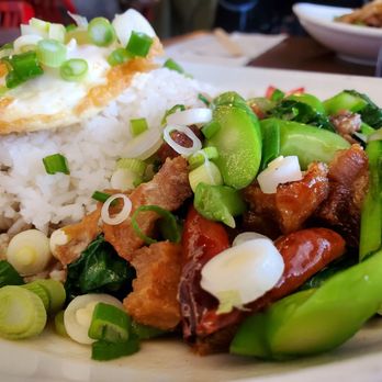 Bowl Thai - 12-13-19: Crispy Pork and Chinese Broccoli - Thai Near Me - Gardena, California