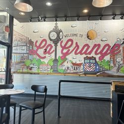 Forever Yogurt - A beautiful mural when you walk in