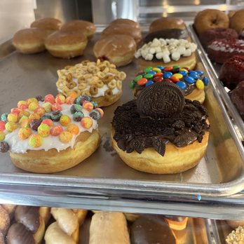 Manley's Donut Shop - Fat Kid Frenzy - Donuts Near Me - San Jose, California