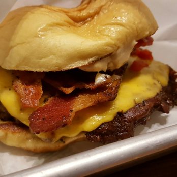 Shake Shack Austin, Domain - Burgers Near Me - Austin, Texas Shake Shack Austin, Domain - Burgers Near Me - Austin, Texas