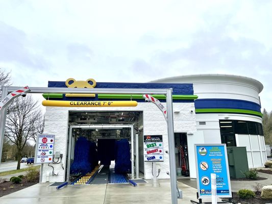 BROWN BEAR CAR WASH - Updated August 2024 - 8296 Avondale Way NE