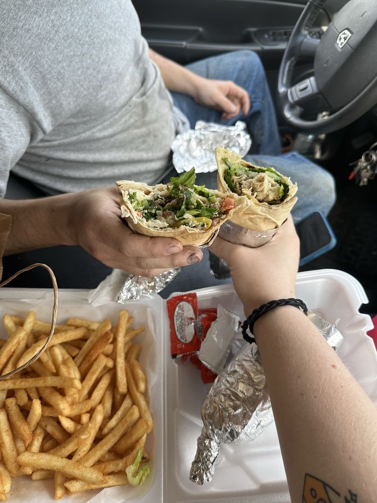 Food from International Pocket Cafe